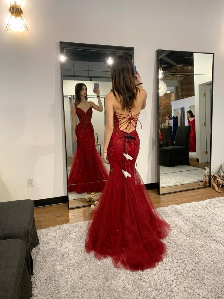 Rot glänzend elegant schön charmant V-Ausschnitt lang bodenlang Tüll exquisite Perlen zurück Schnürung Ballkleid Abendkleid Partykleid Ballkleid nv3995