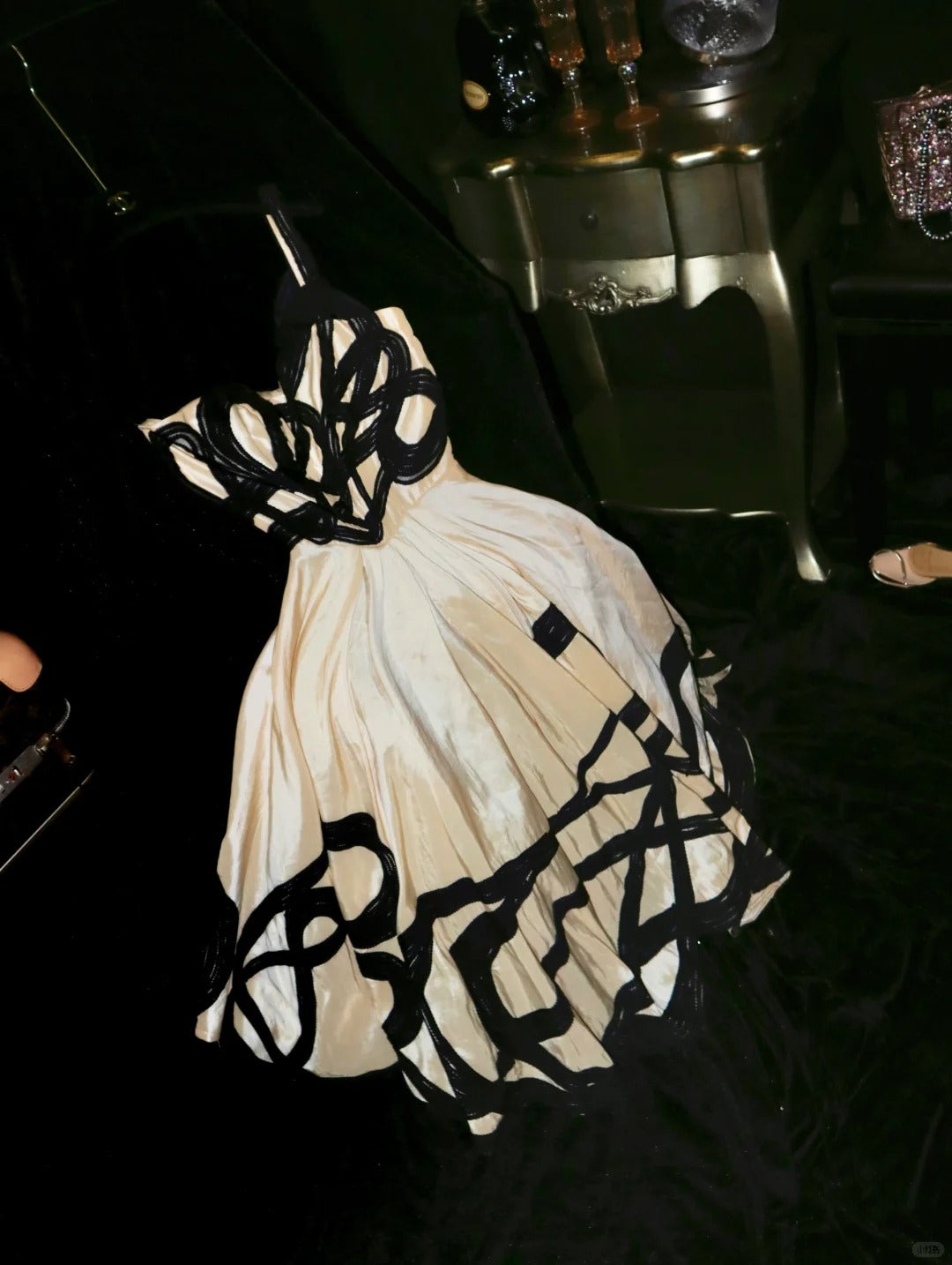 Champagne Black Floral Fashion Homecoming Dress Short Satin Prom Dress Evening Dress Party Dress nv4310