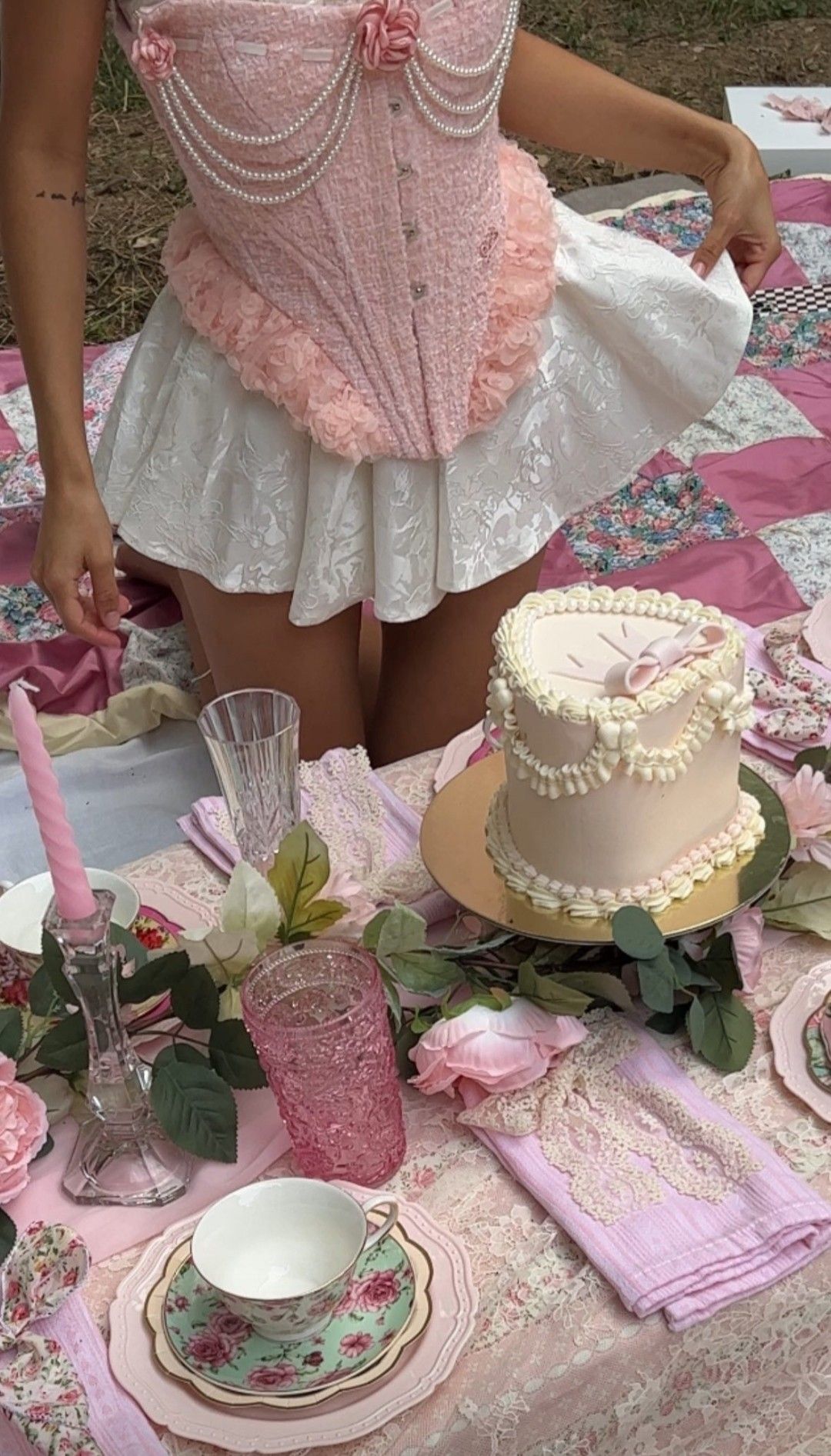 Pink Sweet Fashion Short Lace Homecoming Dress Birthday Party Dress nv4886