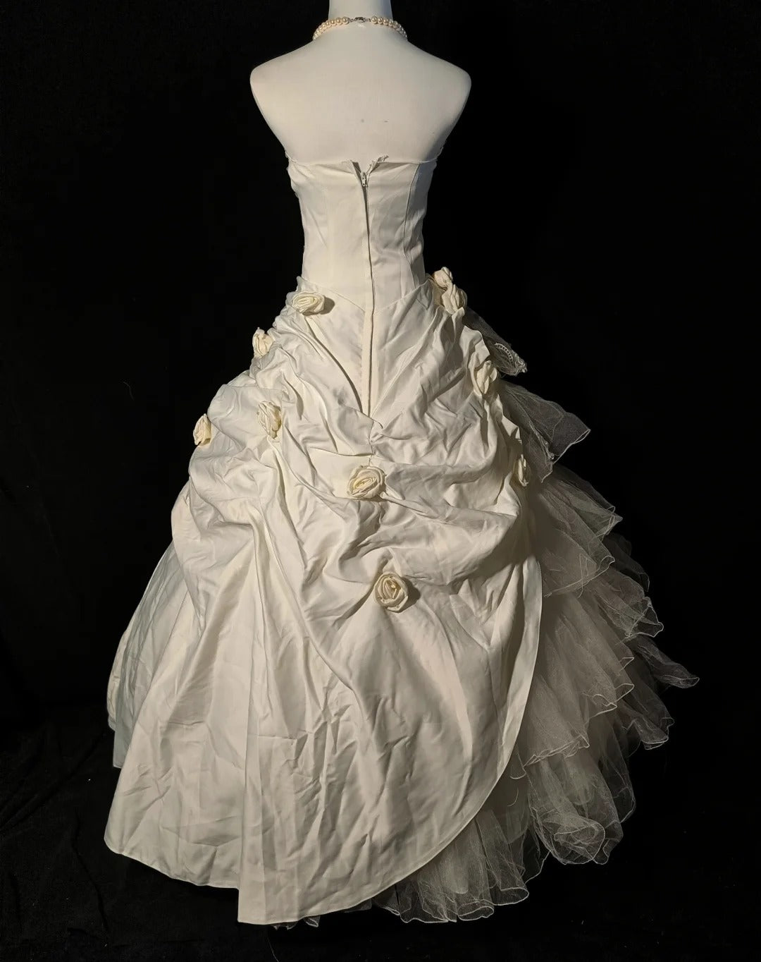 Ivory Elegant Long Satin Floral Ball Gown Evening Dress Wedding Dress nv4185