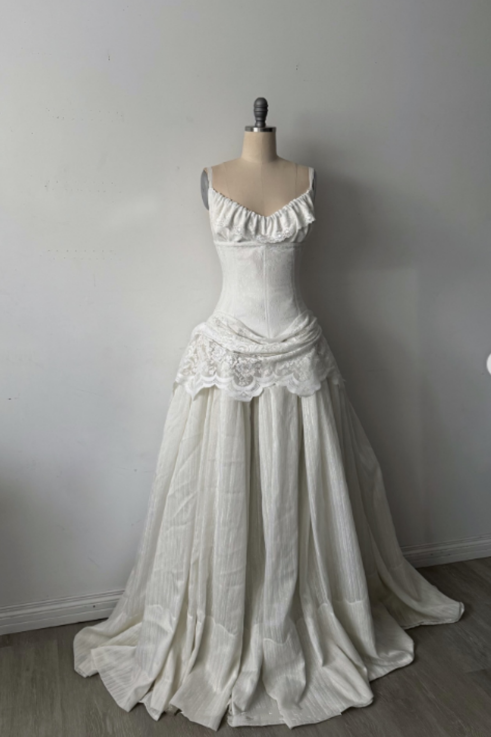 White Strapless Ruched Lace Panel High-Waist Gown NV6253