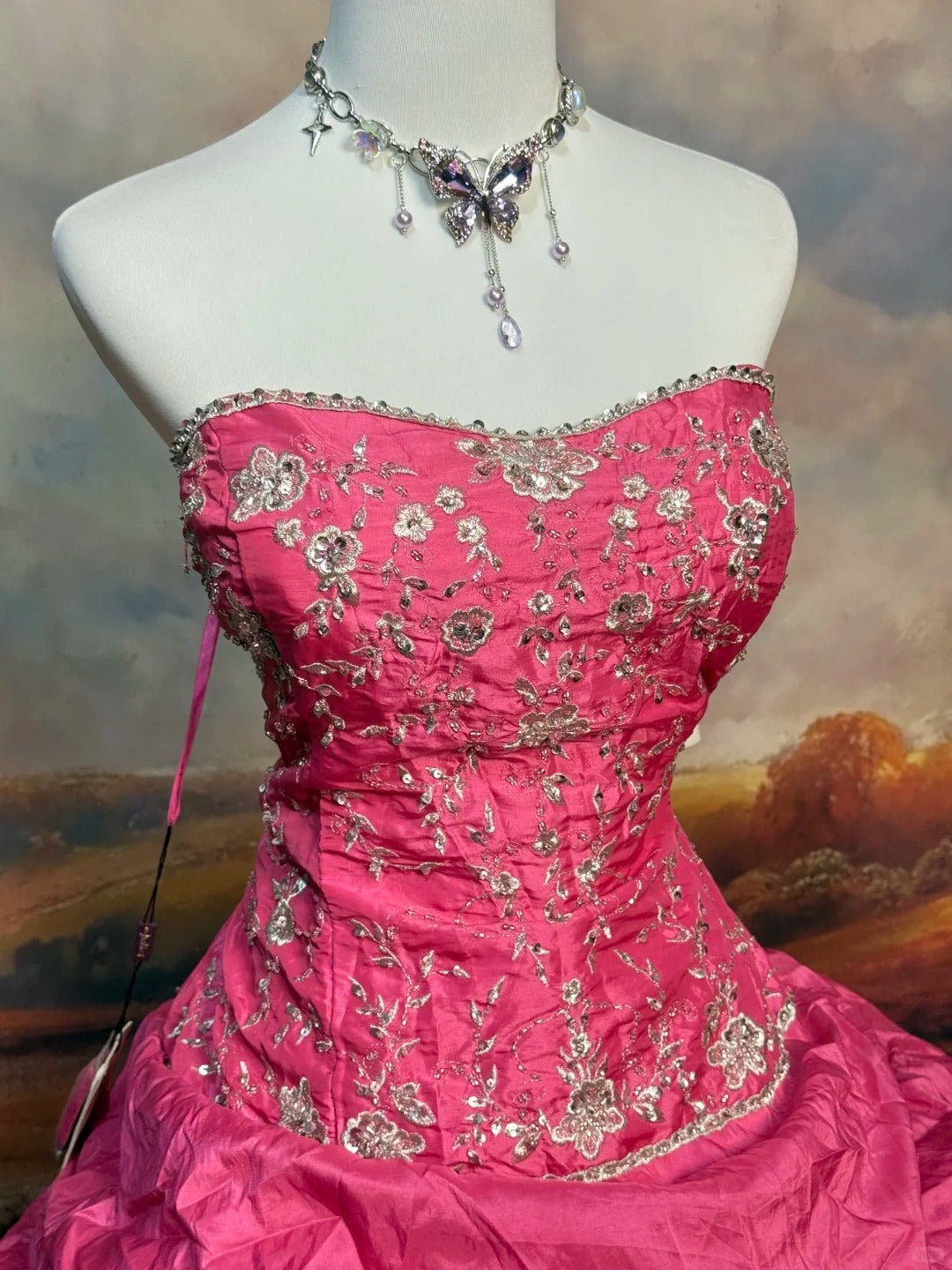 Rosa Vintage Perlenbesetztes langes Satin-Ballkleid nv5146