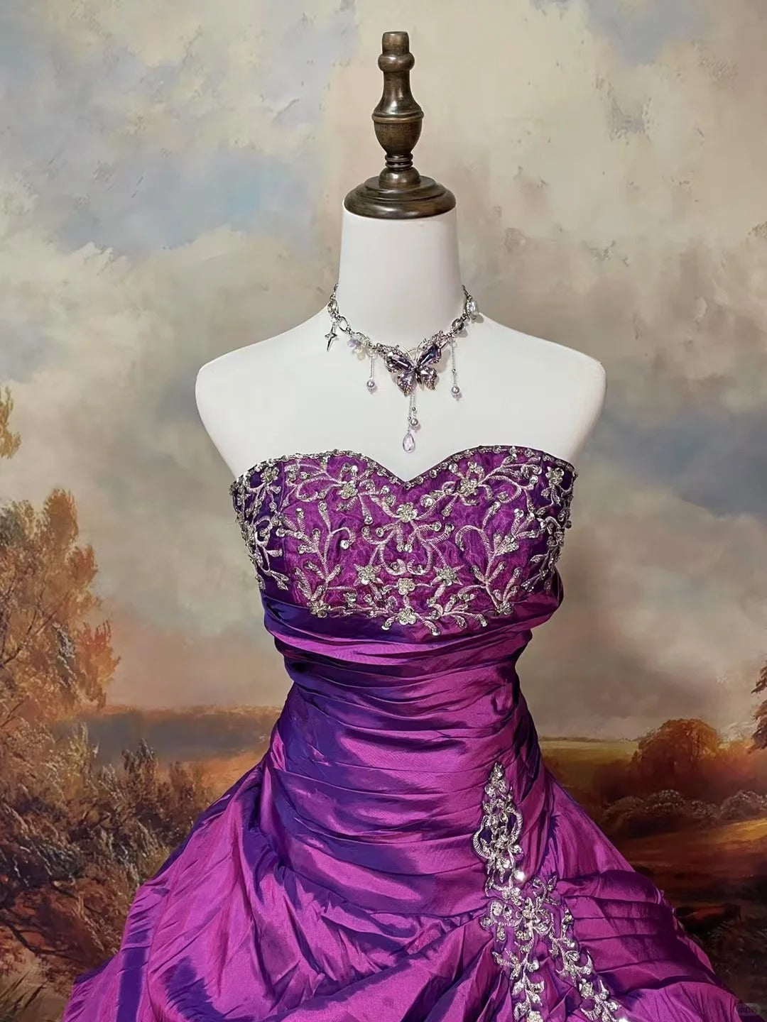 Lila, exquisites, perlenbesetztes Satin-Ballkleid im Vintage-Stil, bodenlang, NV5154