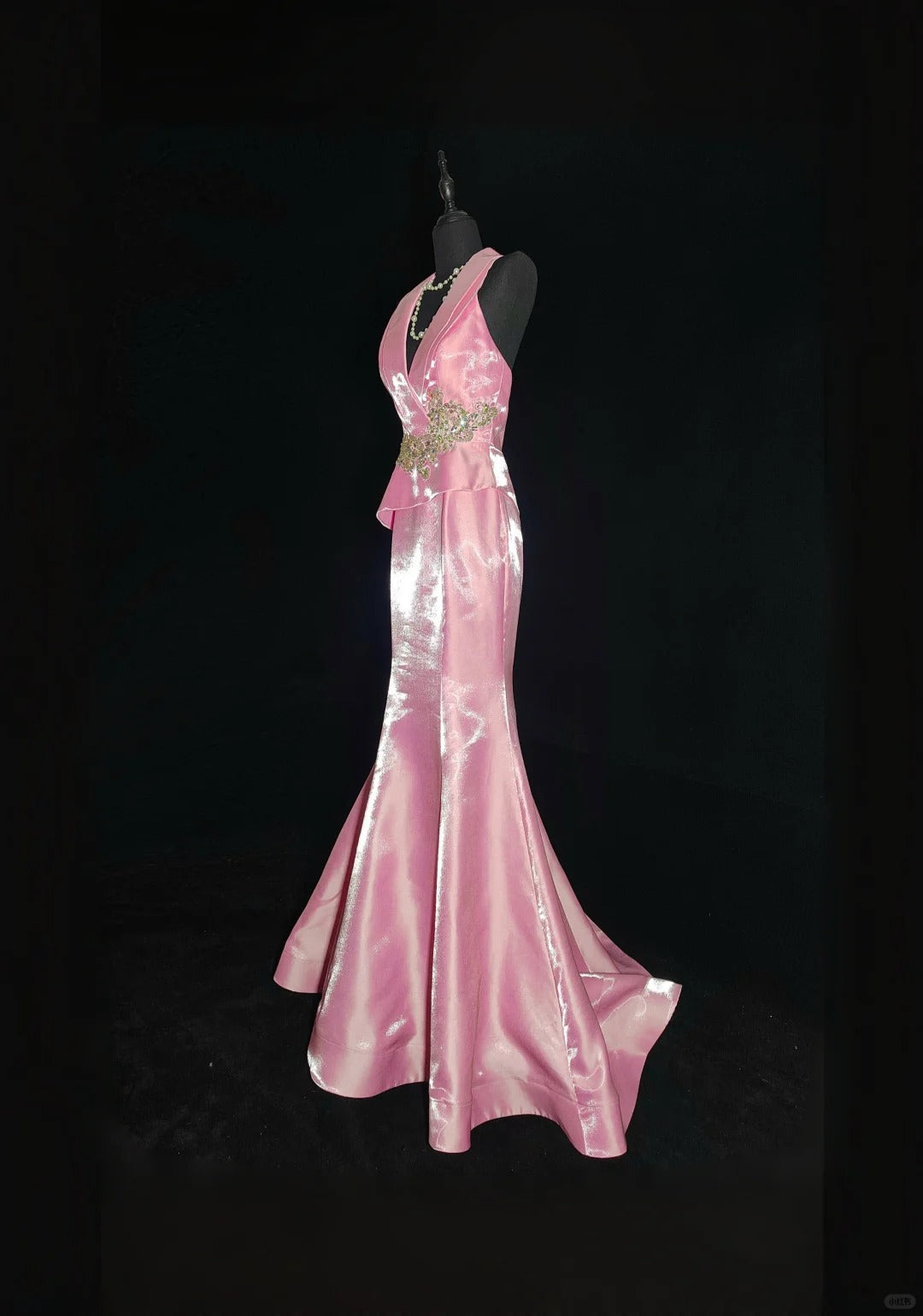 Rosa Elegante Mode Exquisite Perlen Lange Satin Meerjungfrau Schlank Bodenlangen Schleppe Ballkleid Abendkleid Ballkleid nv3870