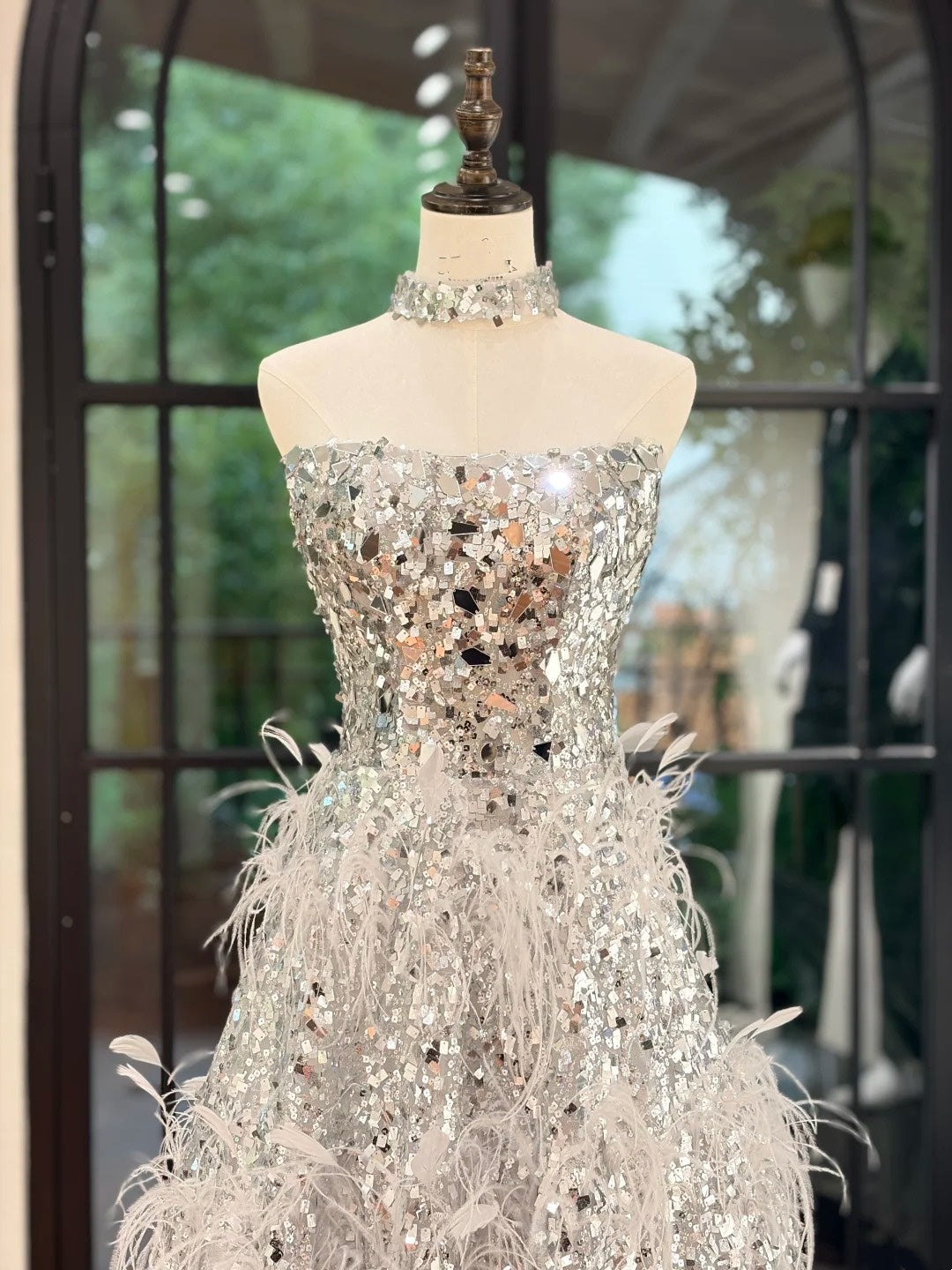 Starry Shimmer Style Silver Full-Diamond Feather Strapless Floor-Length Ballgown - Showstopper Dress for Dinner & Award Ceremony NV6358