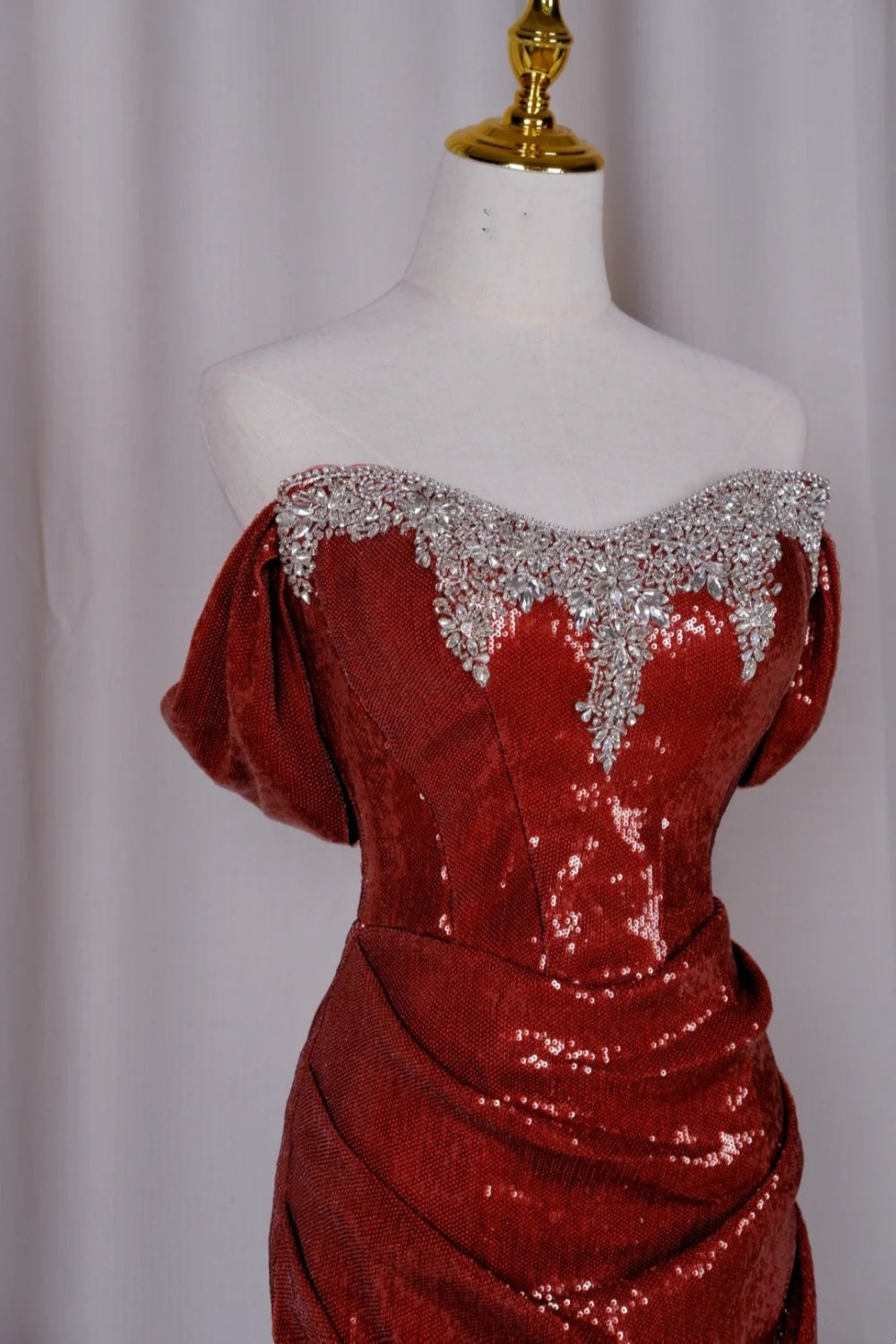 NiceVestidos-_Burgundy sequined long formal ball gown NV5993