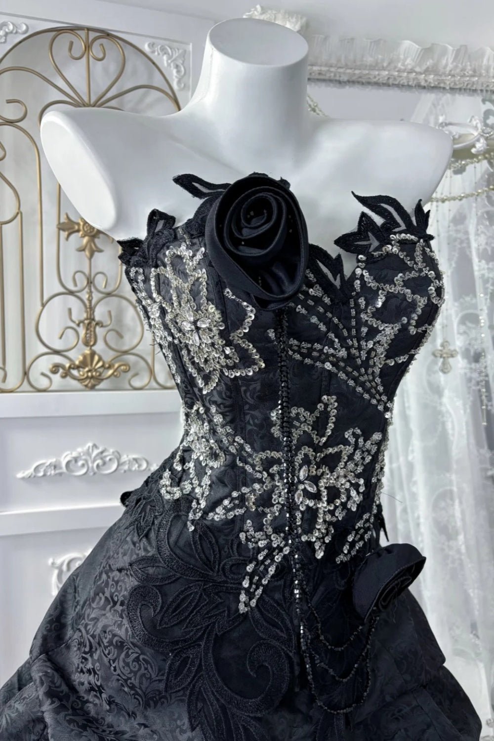 Luxury Beaded Strapless Train Gown - Dark Courtly 3D Rose Evening Ball Gown NV6843