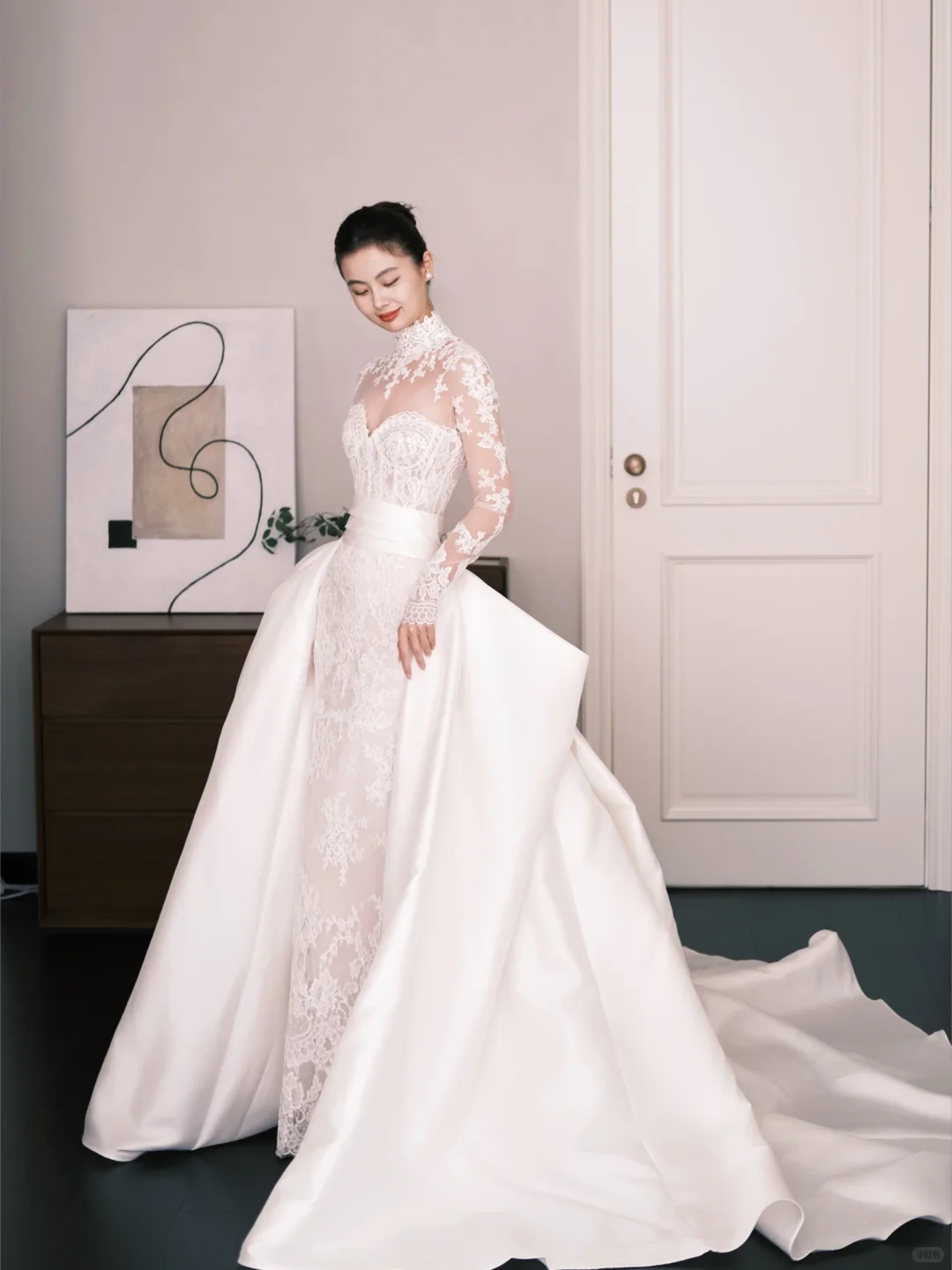 Long Sleeve Lace Wedding Dress Detachable Satin Overskirt Mermaid Bridal Gown NV7258