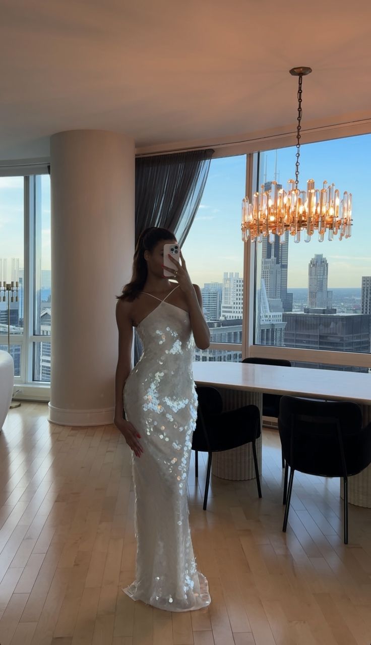 Robe longue de soirée élégante à bretelles croisées et paillettes étincelantes blanches, robe de soirée sirène longue et fine, nv2729