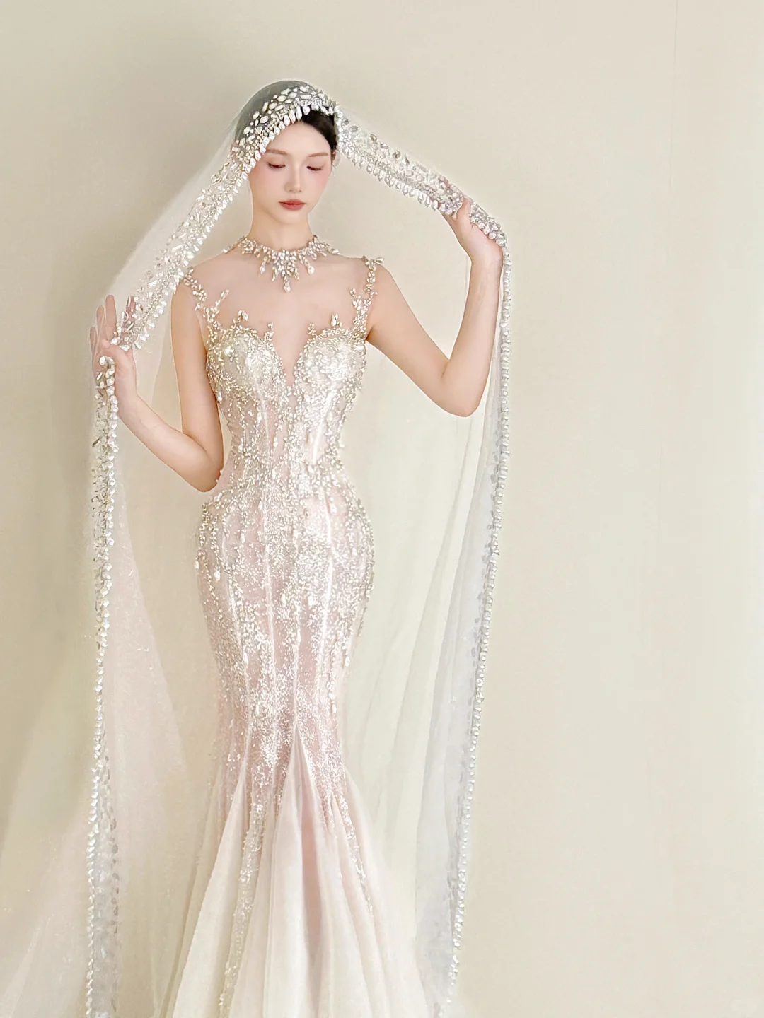 White Mermaid Beaded Sequin Wedding Dress Illusion V Neck High Slit Bridal Gown NV7181