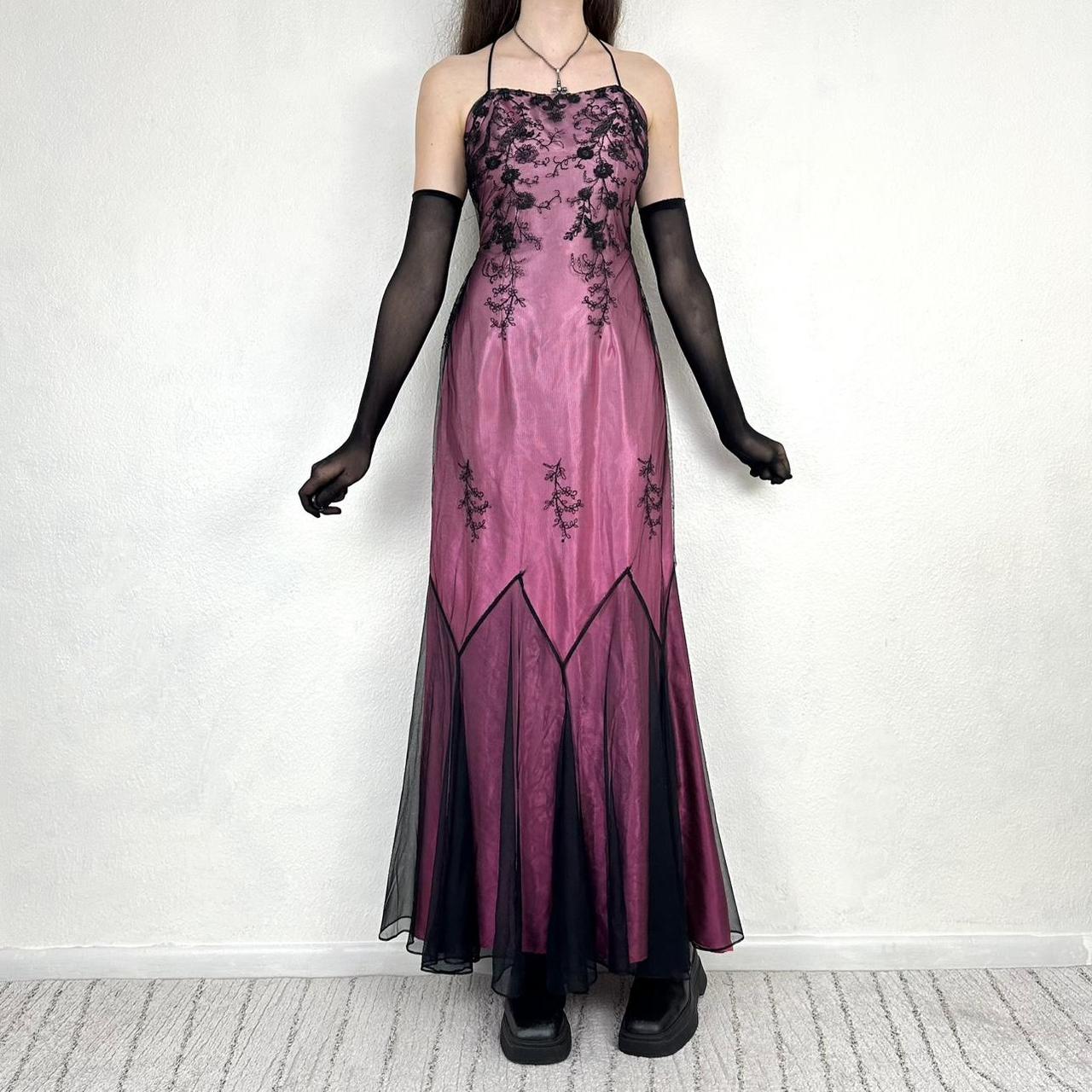 Vintage Black and Pink Gothic Vampire Beaded Floral Long Chiffon Formal Gown Prom Dress nv5401