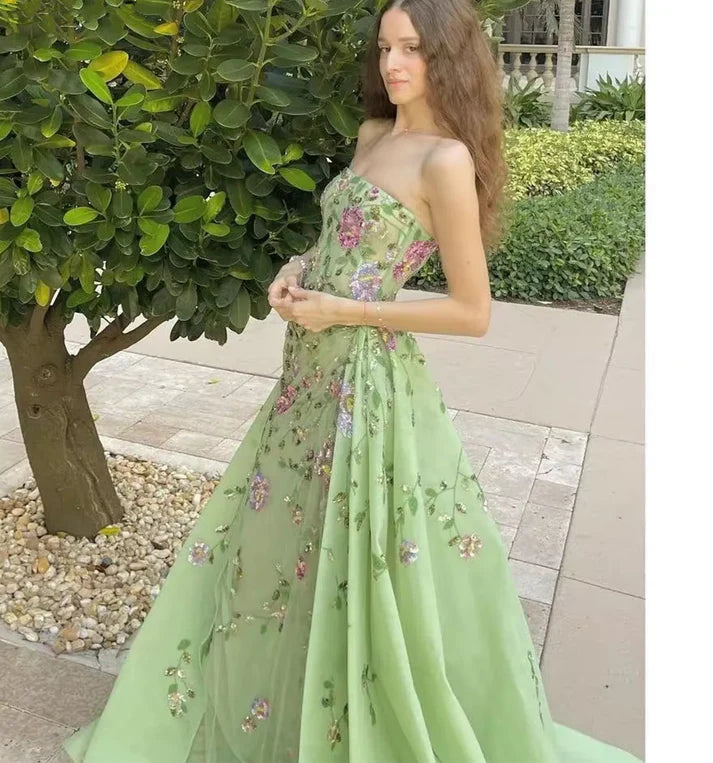 Pretty Sheath Strapless Green Floor Length Evening Dress Organza Prom Dresses With Embroidered nv5337
