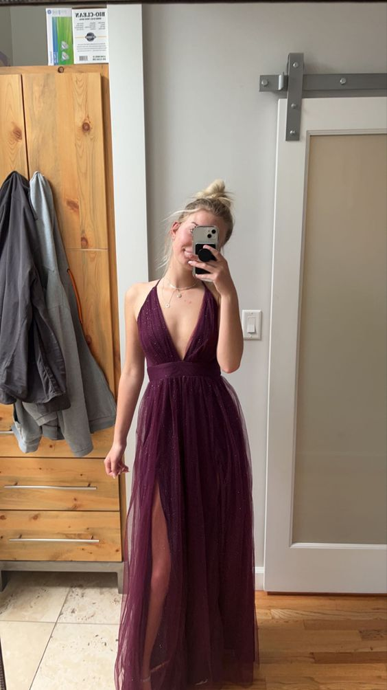 A-Linie Ballkleid mit tiefem V-Ausschnitt, rückenfreies Party-Abendkleid aus Tüll in Burgunderrot, nv1114