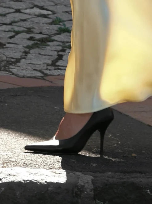 Elegantes, hellgelbes A-Linien-Träger-Satin-Langballkleid, Abendkleid nv5393