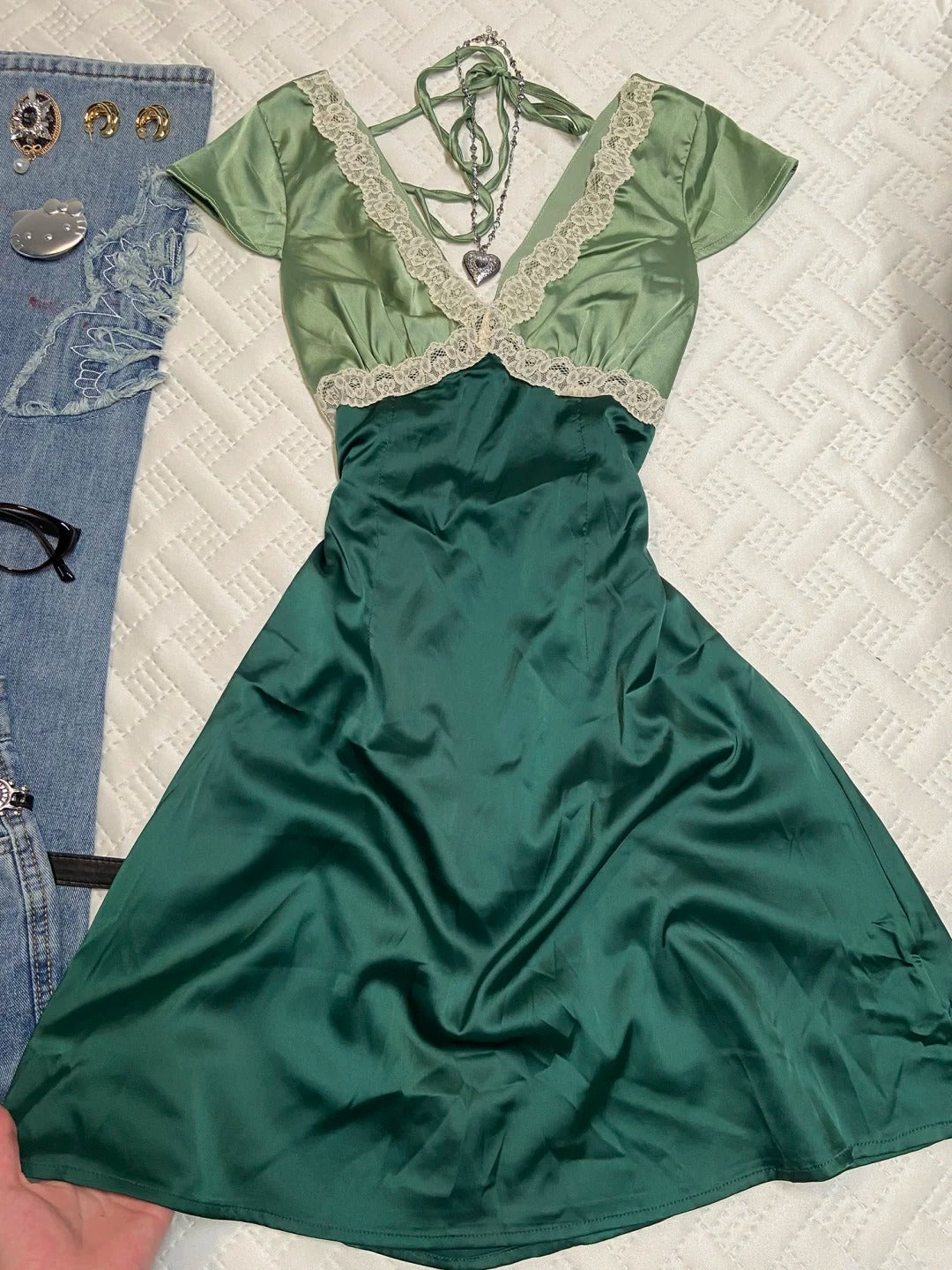 NiceVestidos--Short satin homecoming dress for girls green v-neck retro dress retro wear lace v-neck dress NV5659