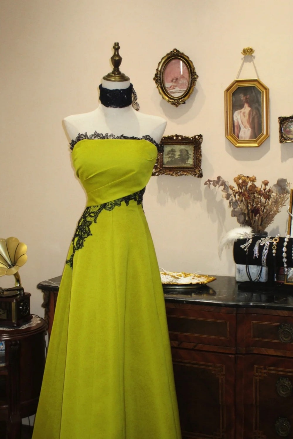 Bright Yellow Strapless Evening Dress with Black Lace Detail NV6548