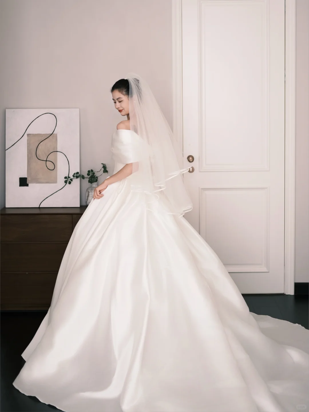 Satin Ball Gown Wedding Dress Off The Shoulder 3D Floral Bridal Gown with Train NV7240