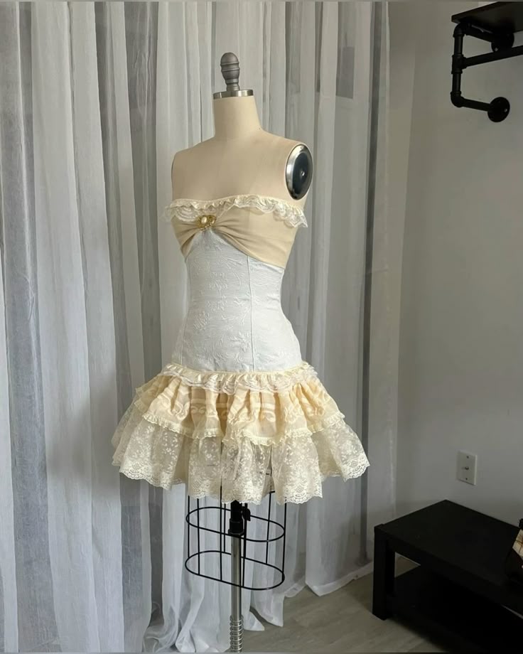Beige Sweet Short Chiffon Homecoming Dress Party Dress nv4875