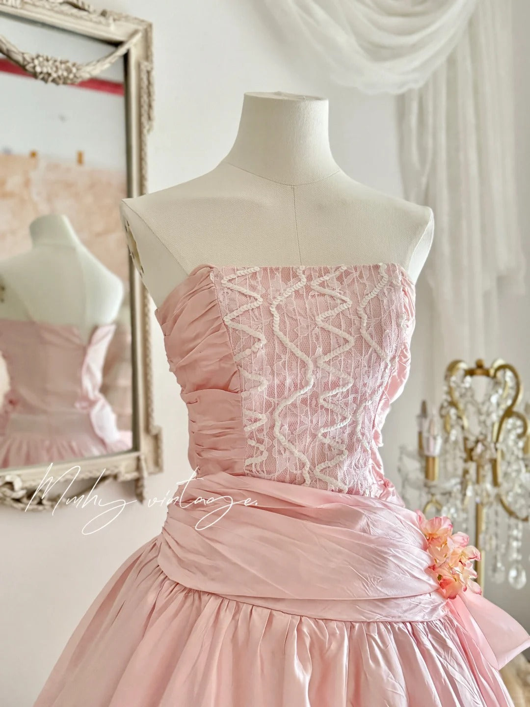 Pale Pink Retro Floral Elegant A-skirt Exquisite Sequin Midi/Short satin Homecoming Dress Prom Dress Evening Dress Birthday Party Dress Prom Dress Wedding Dress Quinceanera Dress nv4101