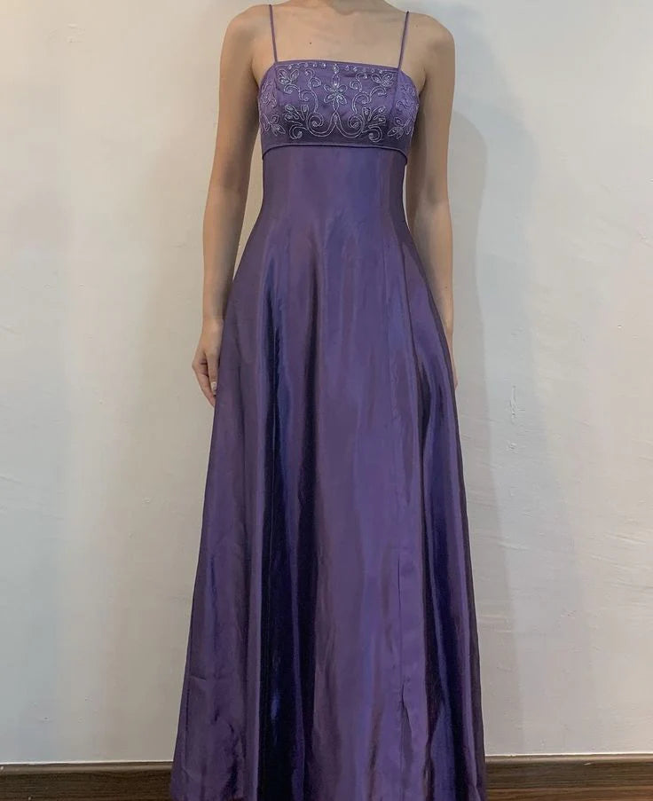 Robe de soirée longue en tulle violet, motif floral délicat, perles, bretelles spaghetti brillantes, élégante, coupe trapèze, robe de bal, robe de soirée, robe de bal nv3798