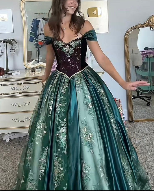 NiceVestidos-Emerald Green and Burgundy Velvet Lace Paneled Off-Shoulder Short Sleeve Floor-Length Ball Gown NV6169