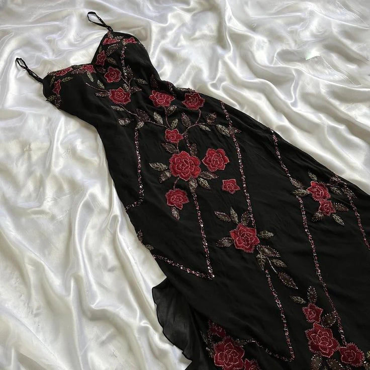 Wunderschönes langes Ballkleid mit Stickerei und Rose, Abendkleid nv5354