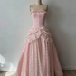NiceVestidos--Vintage Strapless Lace High-End Wedding Dress, Court Style Corset 3D Floral Embellished Ball Gown for Retro Wedding NV5891
