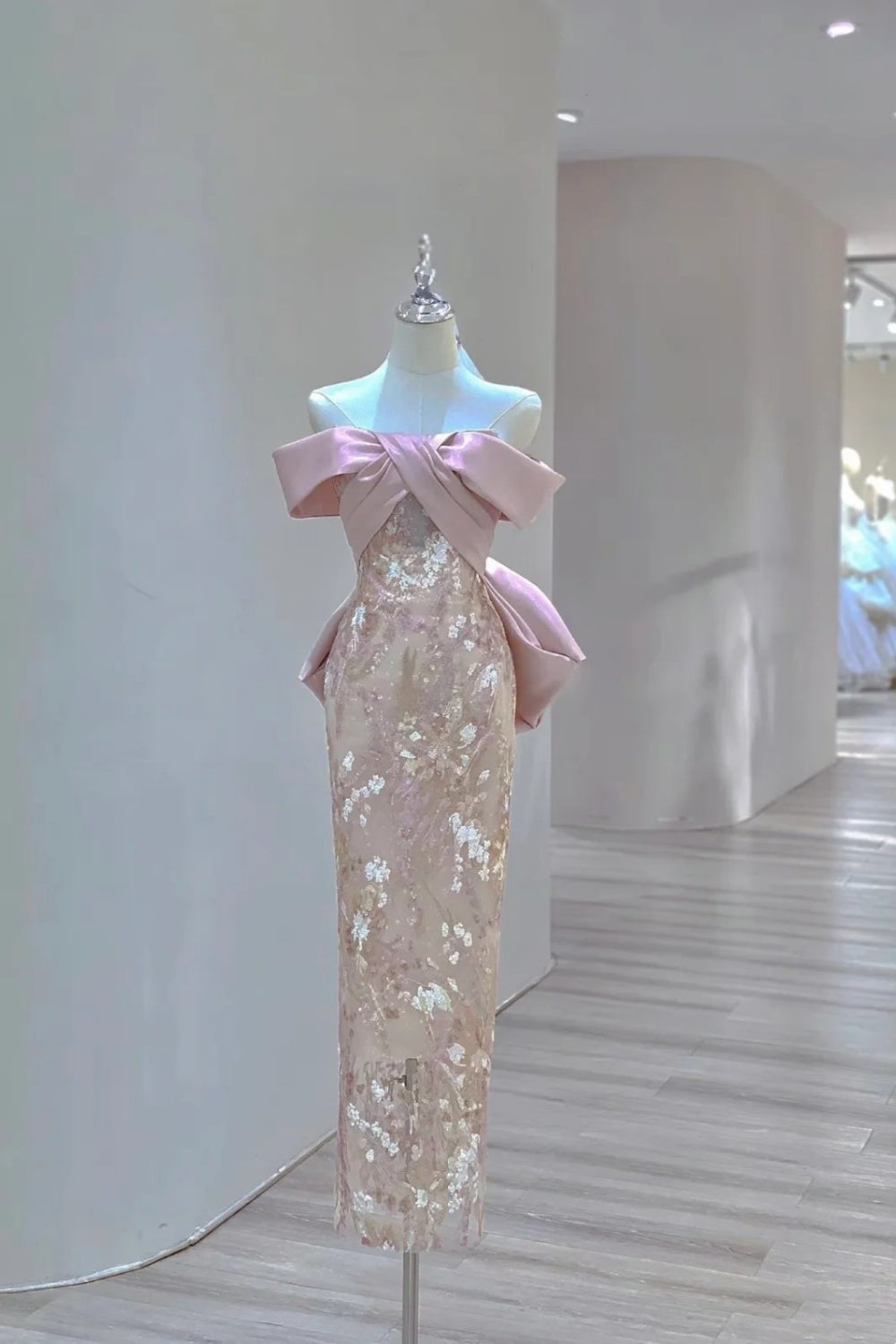 Customized Size and Color New Fashionable High End Long Dress NV6488