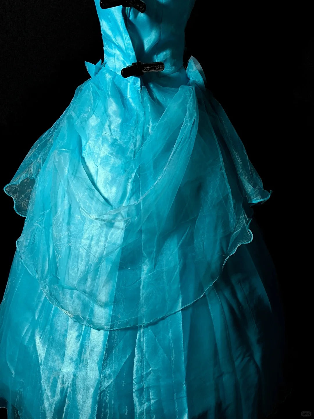 Robe de bal longue en tulle bleu, élégante et perlée, nv4780
