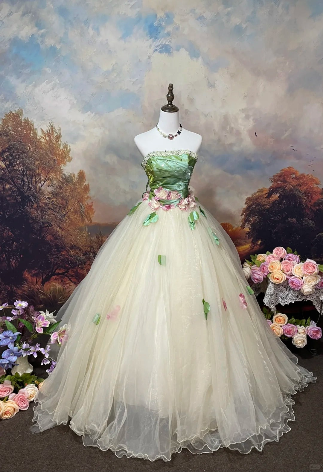 Robe de soirée longue en tulle blanc, élégante, florale, feuille de lotus, perles exquises, longueur au sol, robe de bal, nv4066