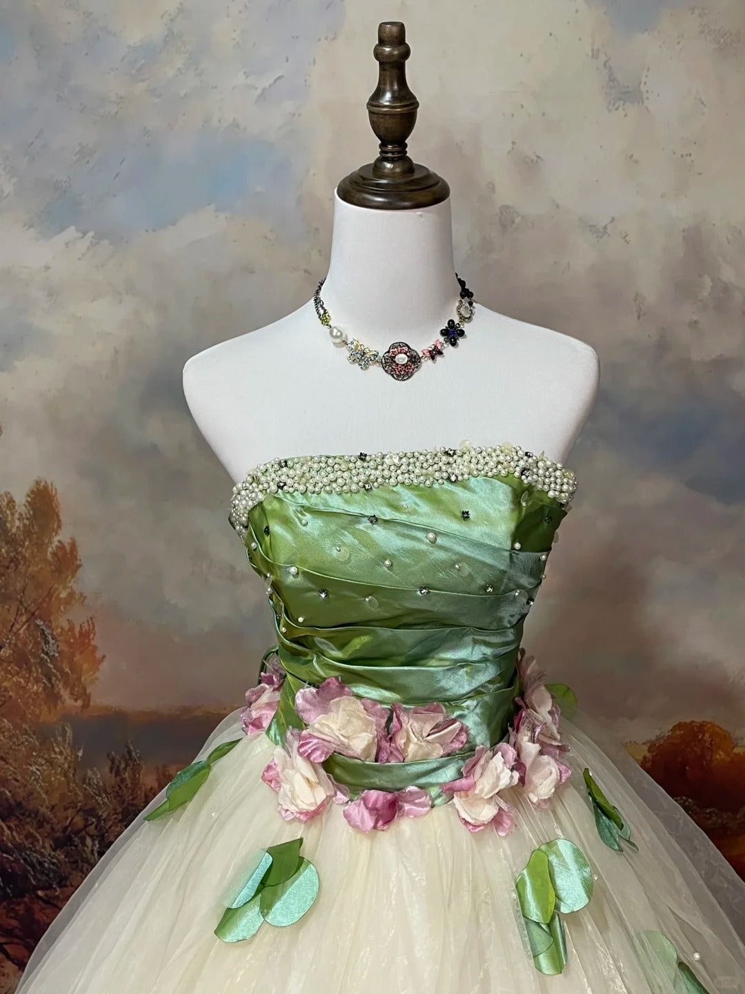 Robe de soirée longue en tulle blanc, élégante, florale, feuille de lotus, perles exquises, longueur au sol, robe de bal, nv4066