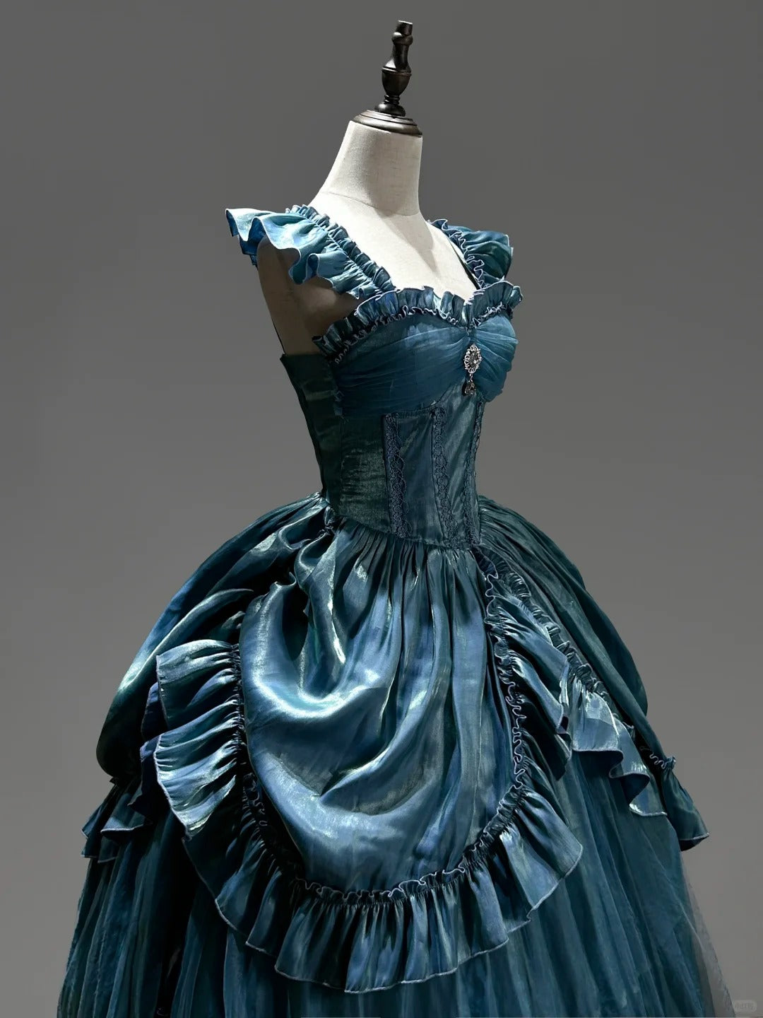 Light Blue Mysterious Vintage Fashion Elegant Long Satin Floor Length Ball Gown Evening Dress Party Dress nv4194