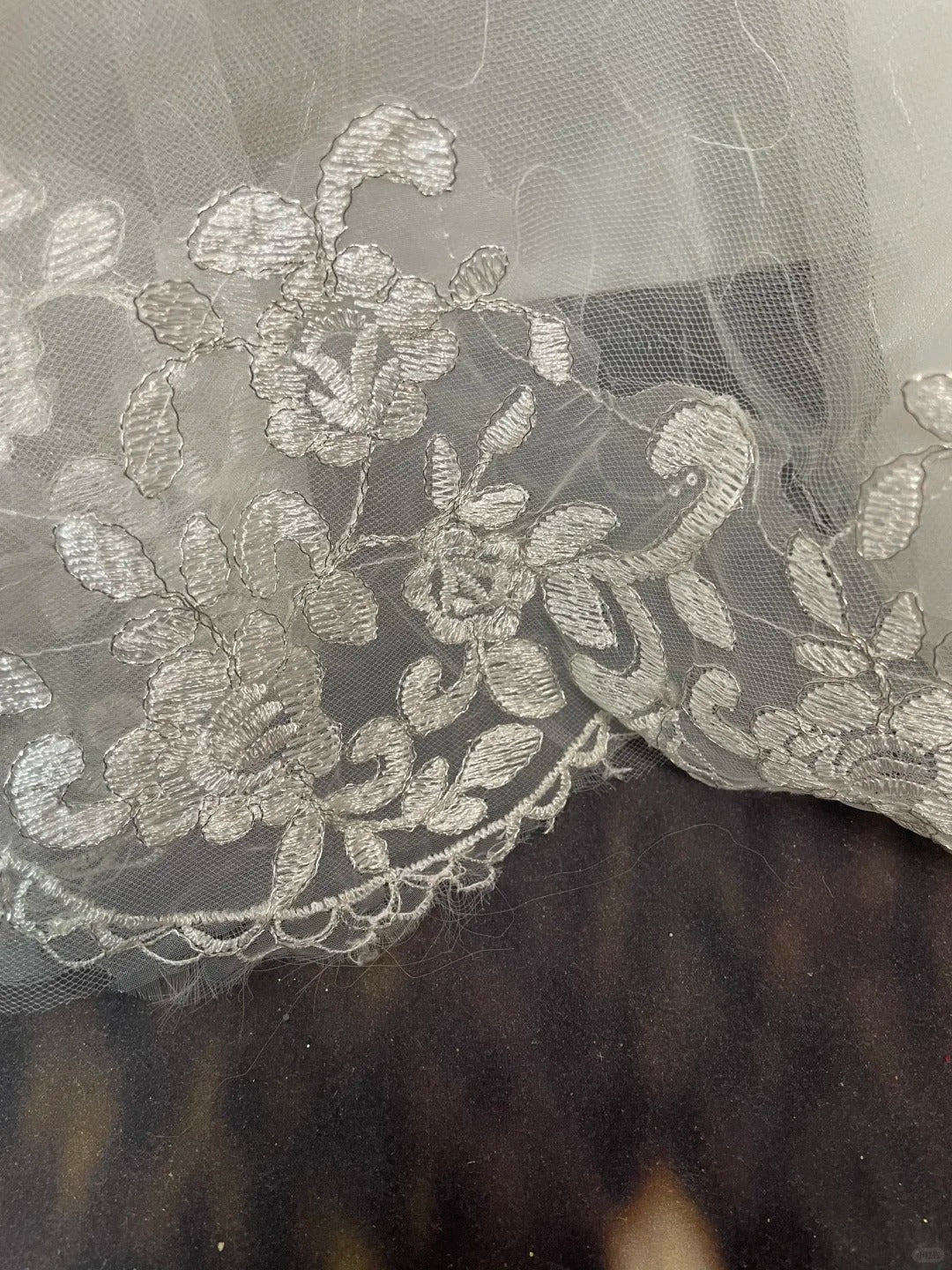 Ivory White Gorgeous Fashion Elegant Floral Exquisite Beading lace Long Satin Tulle Ball Gown Evening Gown Wedding Dress nv4063