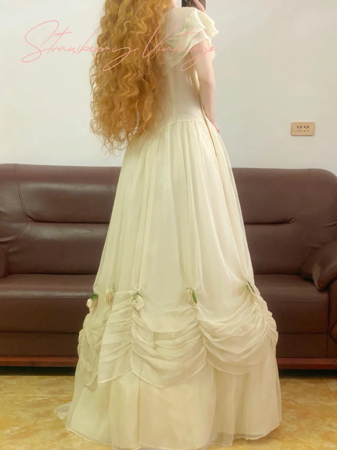 Weißes Vintage Elegantes Langes Tüllkleid mit Blumenmuster, nv5015