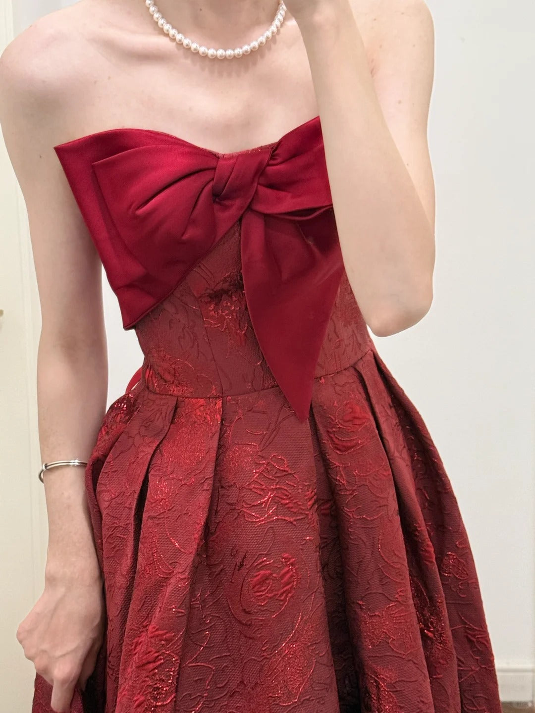 NiceVestidos-Red Floral Long Satin Prom Dress Graduation Gown nv5532