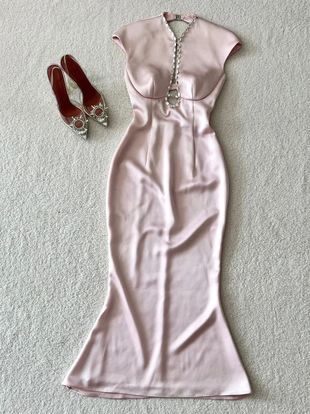 NiceVestidos-Elegant Pink Satin Short Homecoming Dress nv5540