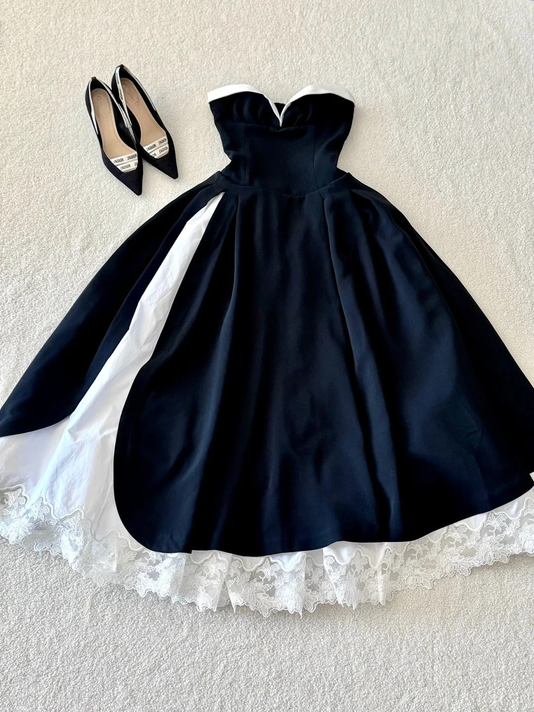 NiceVestidos-Black And White Princess Fashion Mid-Length Lace Prom Dress nv5539