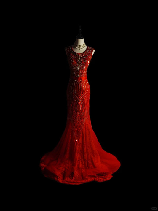 Rotes luxuriöses, wunderschönes, elegantes, exquisites, mit Edelsteinen besetztes, langes, bodenlanges Tüll-Abschlussballkleid, Abendkleid, handgefertigtes, maßgeschneidertes Schwerindustriekleid, NV3941