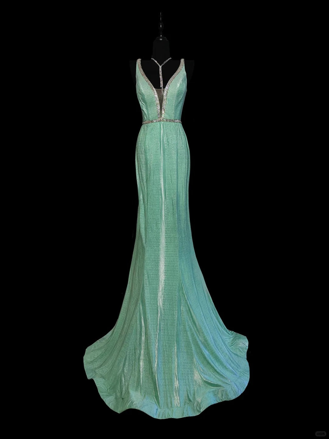 Mintgrünes, elegantes V-Ausschnitt-Kleid mit langem Meerjungfrau-Schlank-Fischschwanz-Rock aus Satin mit bodenlanger Schleppe, Ballkleid, Abendkleid, Partykleid, Abschlussballkleid nv3861