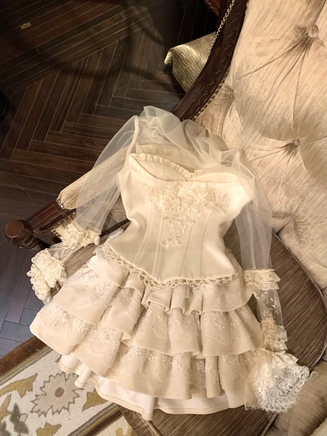 White Sweet Pearl Beading Short Satin Lace See-through Homecoming Dress Prom Dress Birthday Dress nv4522