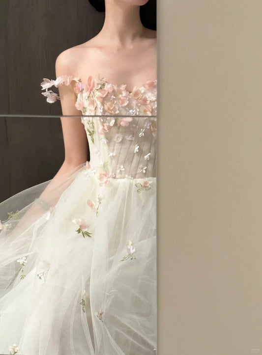 White Elegant Retro Fashion Romantic Exquisite Floral Long Floor Length Chiffon Tulle Ball Gown Evening Dress Birthday/Vacation/Wedding Dress Ball Gown Wedding Dress nv4076