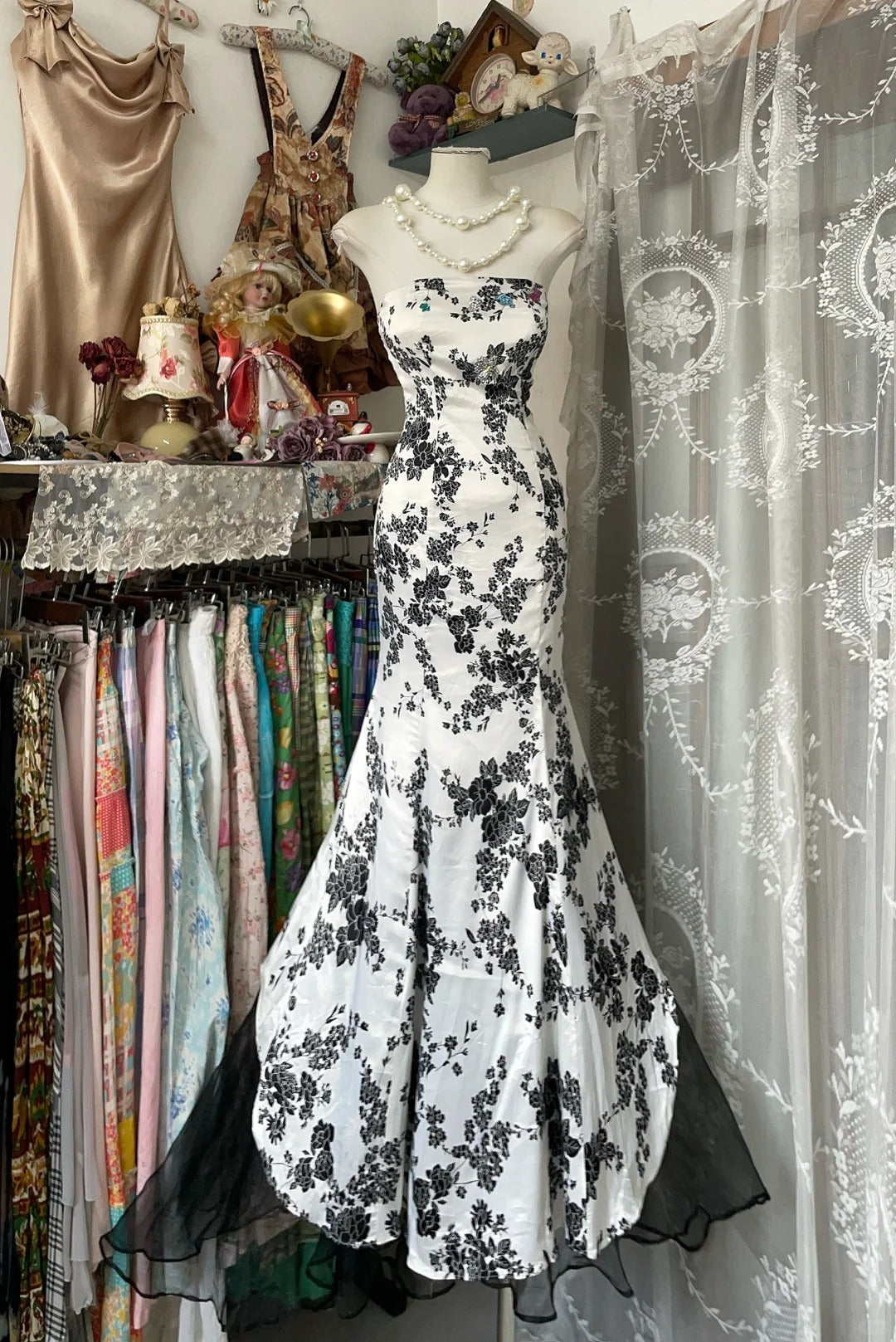 Retro black and white floral fashion long chiffon prom dress nv5427