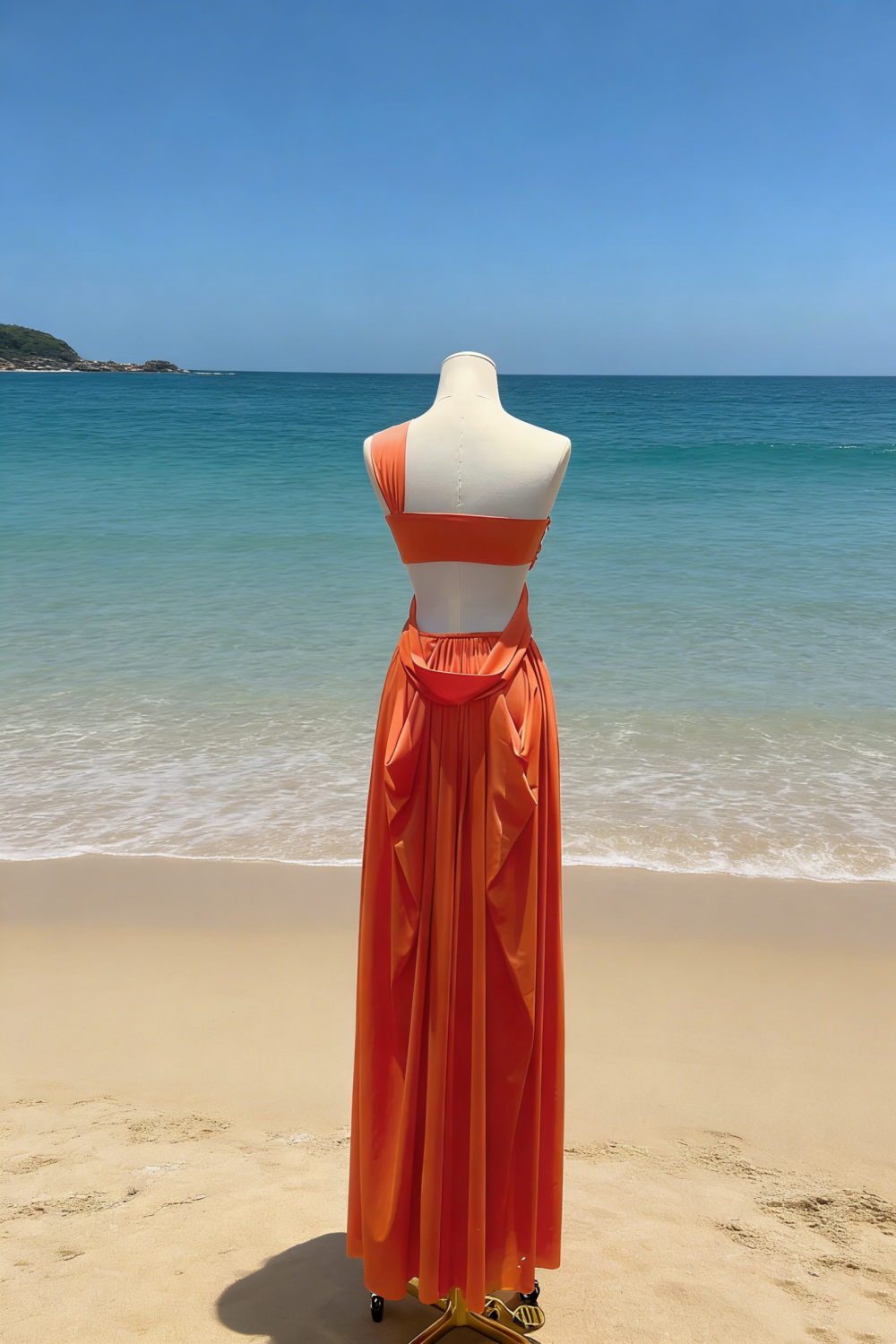Leuchtend orangefarbenes, mattes, rückenfreies One-Shoulder-Kleid mit Twist-Knoten – luxuriöses Maxikleid mit drapierter Schärpe NV6783