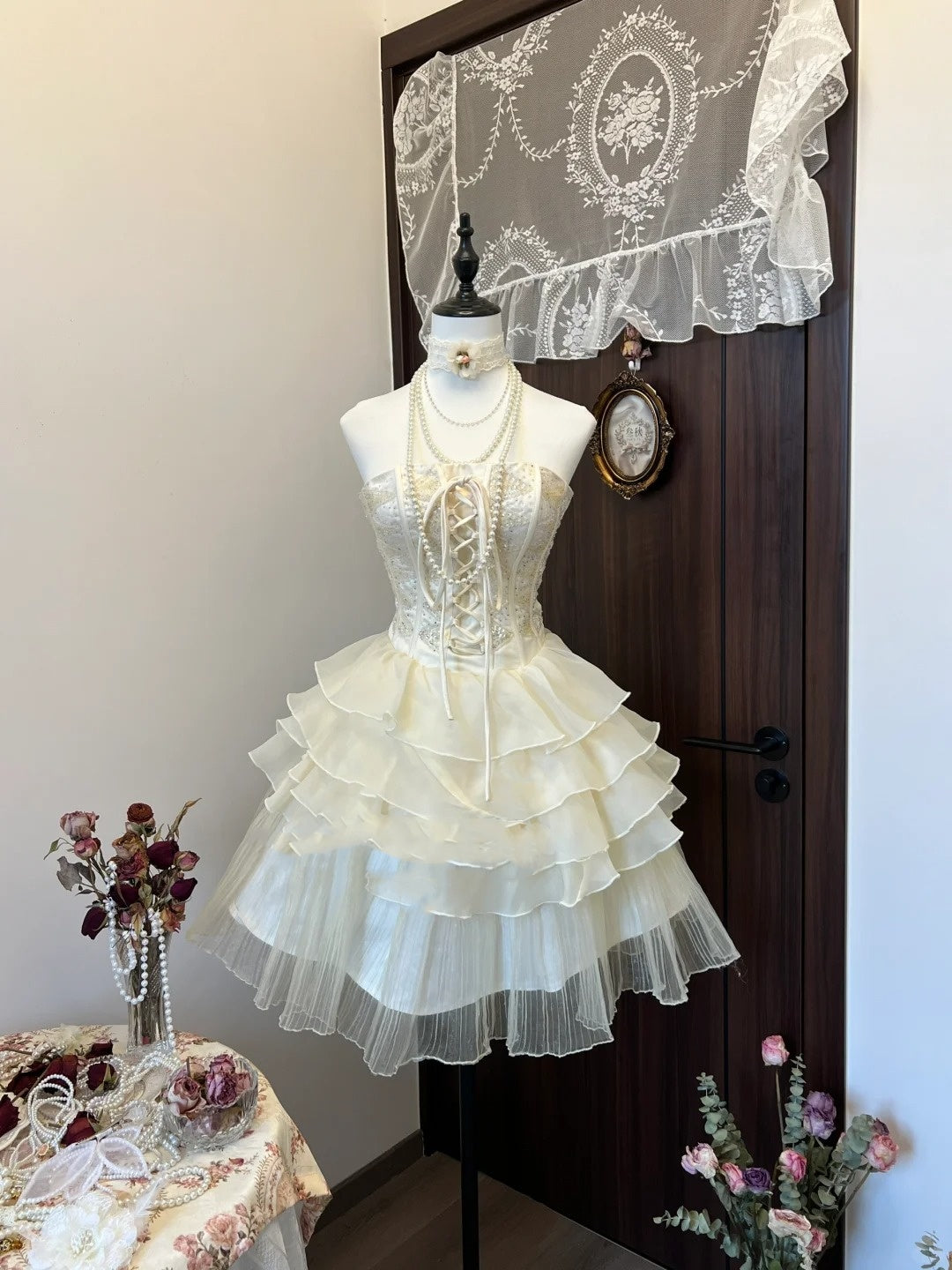 Champagne Sparkling Homecoming Dress Exquisite Beaded Short Tulle Ball Gown Evening Dress nv4381