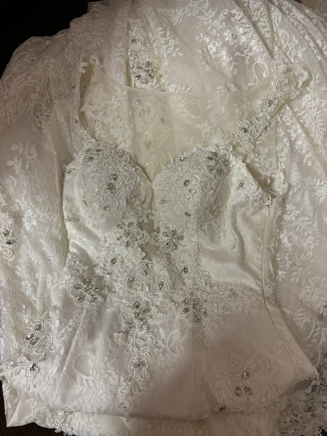 Weißes Vintage Elegantes Exquisites Perlenbesetztes Spitzen-Langtüll-Meerjungfrauenkleid Schlankes Bodenlanges Ballkleid Abendkleid Partykleid Hochzeitskleid nv4122
