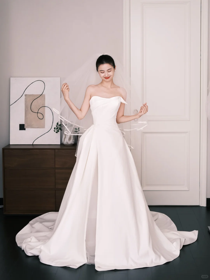 Minimalist Satin Ball Gown Wedding Dress Strapless Bow Bridal Gown  NV7247