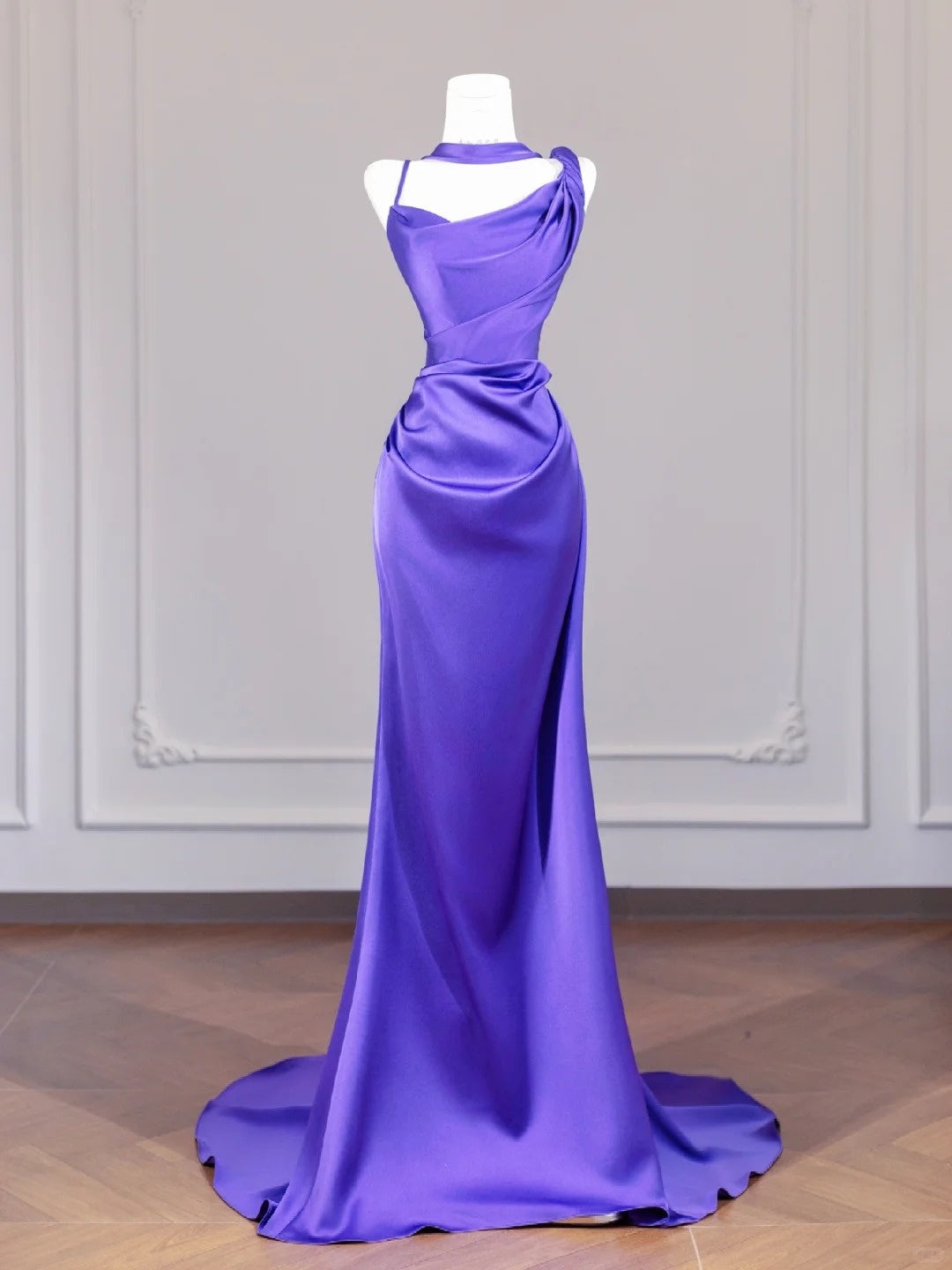 Lila Elegantes rückenfreies langes Satin-Ballkleid nv4964