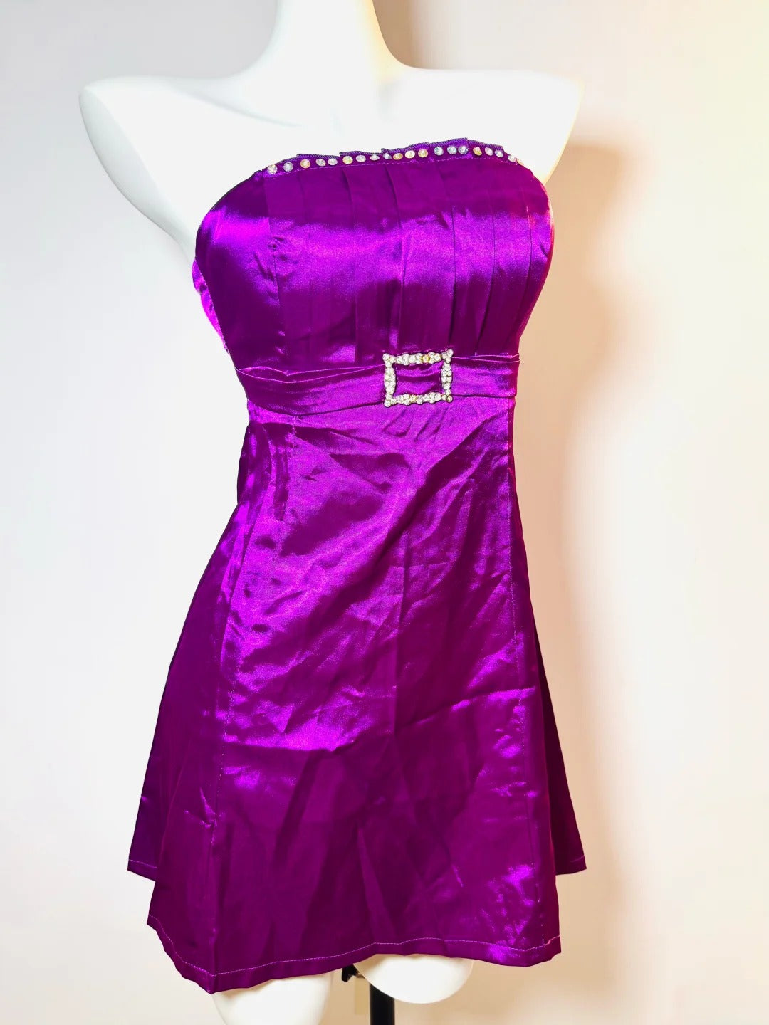 Purple Exquisite Short Satin Homecoming Dress Birthday Party Dress nv5307