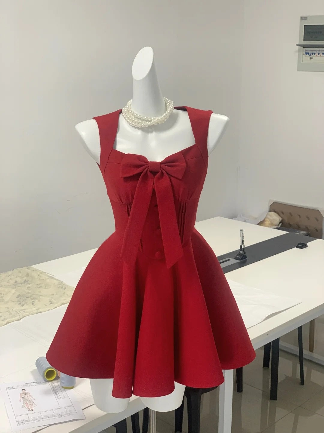 Red Fashion Sweet Bow Short Satin Homecoming Dress Prom Dress Birthday Dress nv4526