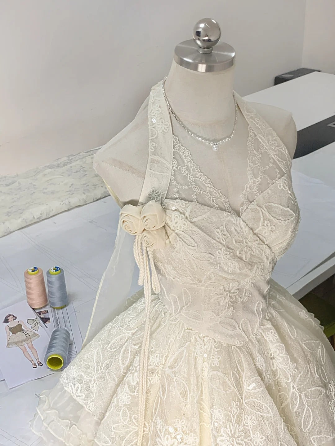 Ivory White Floral Lace Sweet Short Homecoming Dress Prom Dress Birthday Dress nv4524